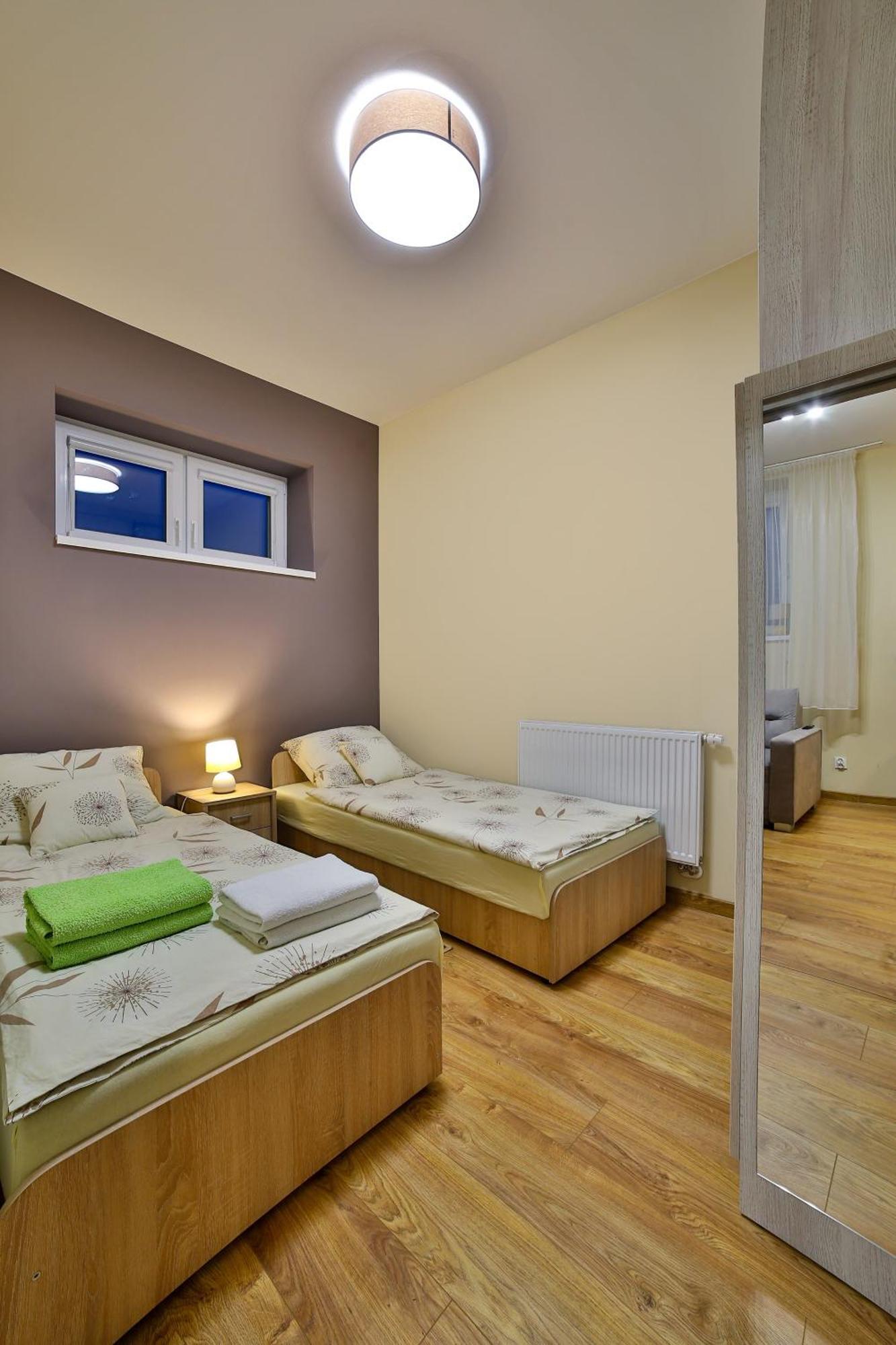 Apartamenty Kombi Nowy Targ Esterno foto